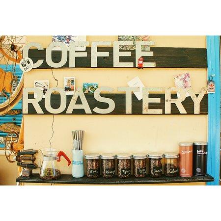 S Coffee Roastery